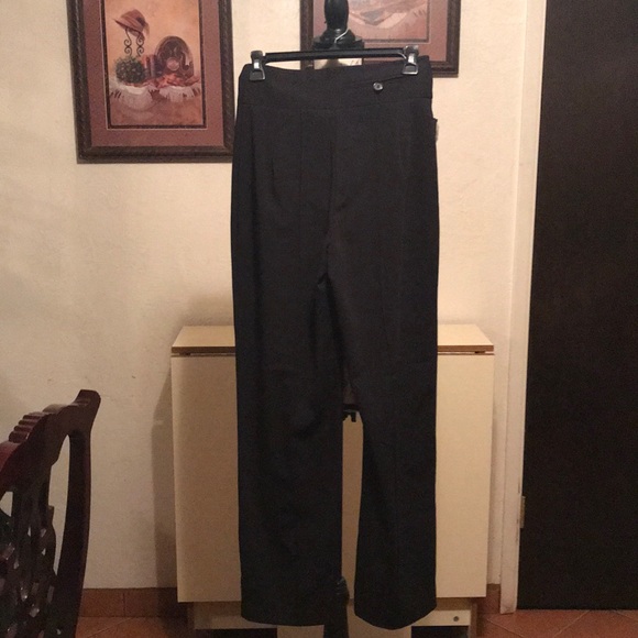 Black Pants with Front Seam - Picture 7 of 9